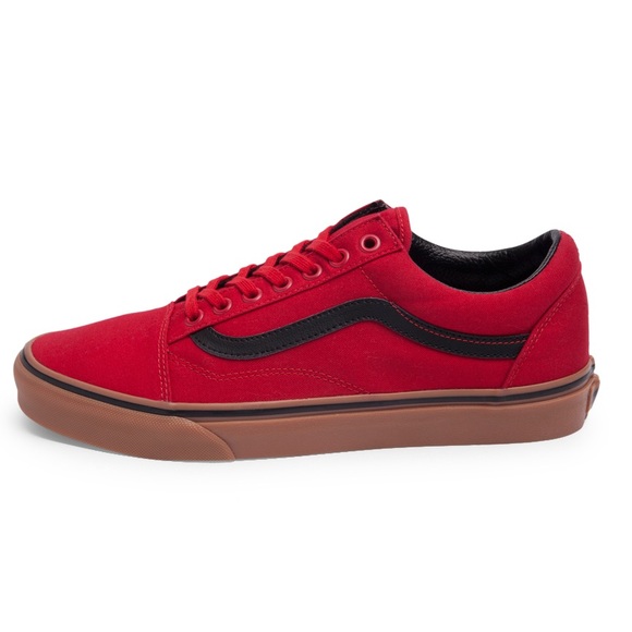 red vans black stripe
